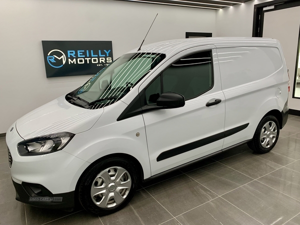 Ford Transit Courier DIESEL in Derry / Londonderry