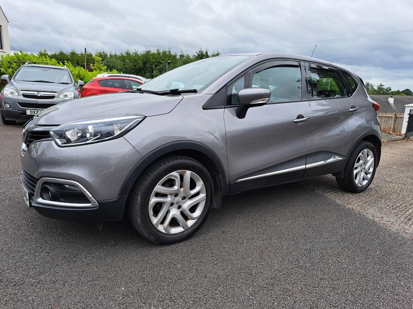 Renault Captur DIESEL HATCHBACK in Antrim