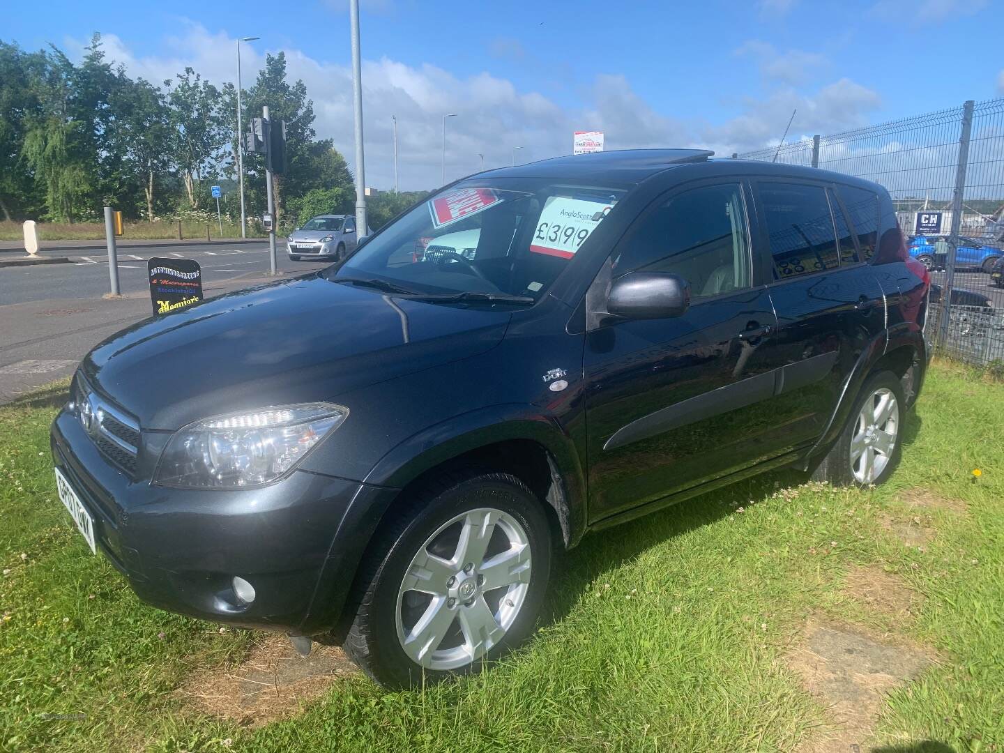 Toyota RAV4 DIESEL ESTATE in Down