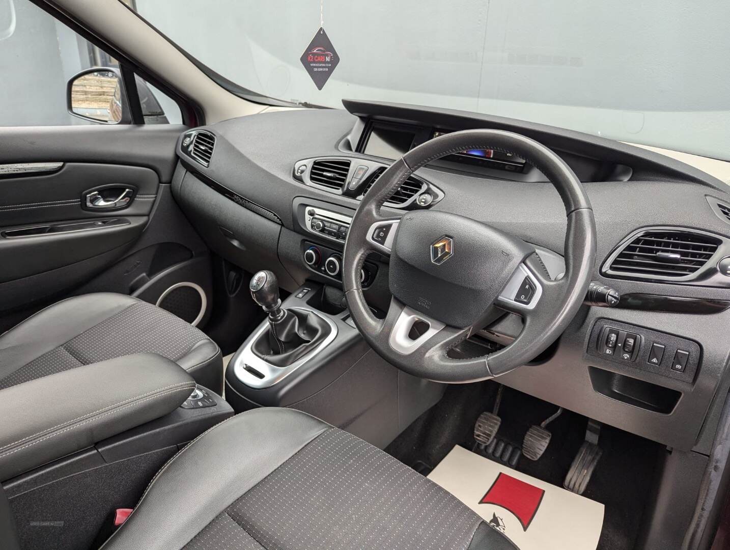 Renault Grand Scenic DIESEL ESTATE in Tyrone