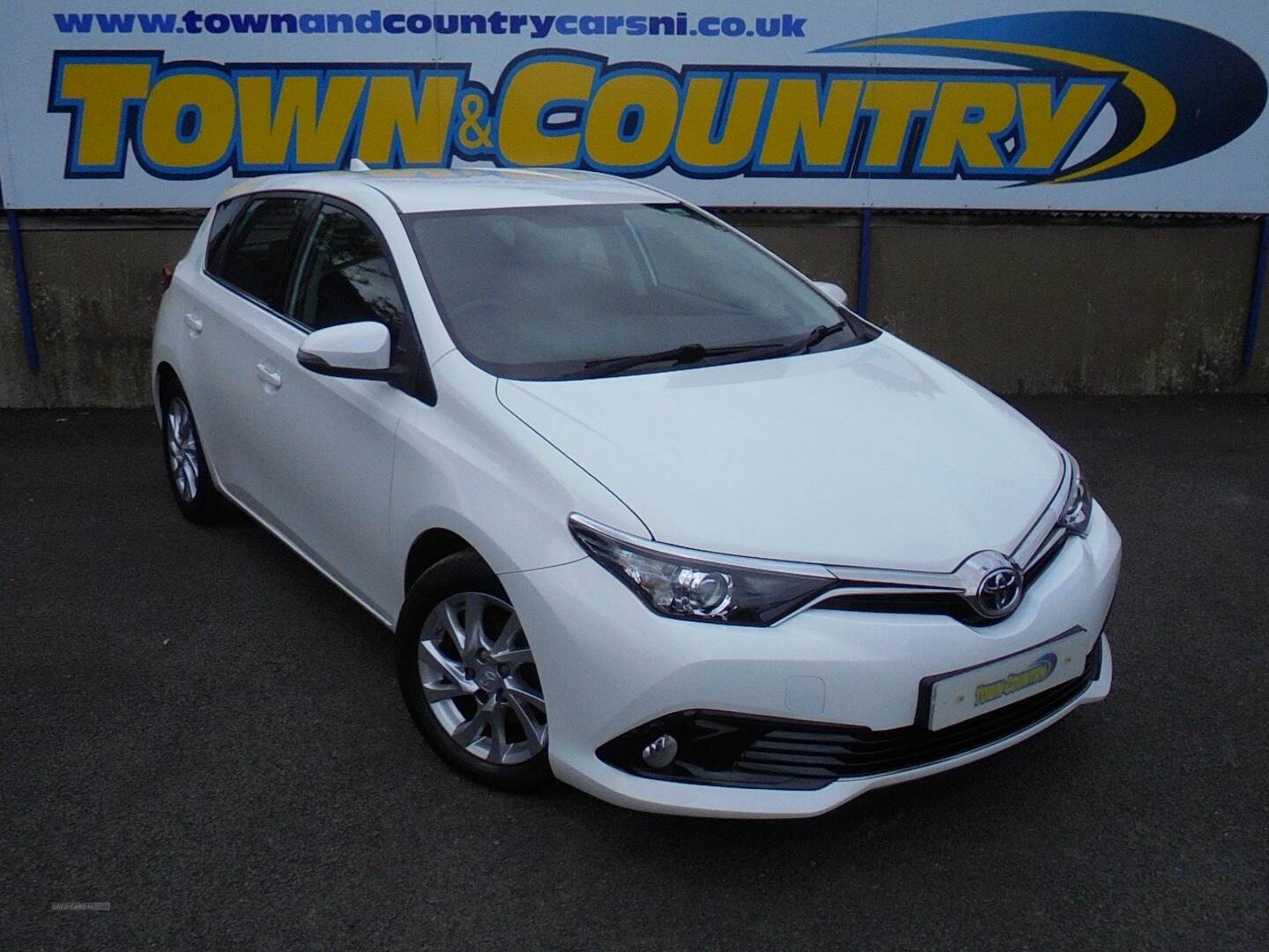 Toyota Auris DIESEL HATCHBACK in Antrim