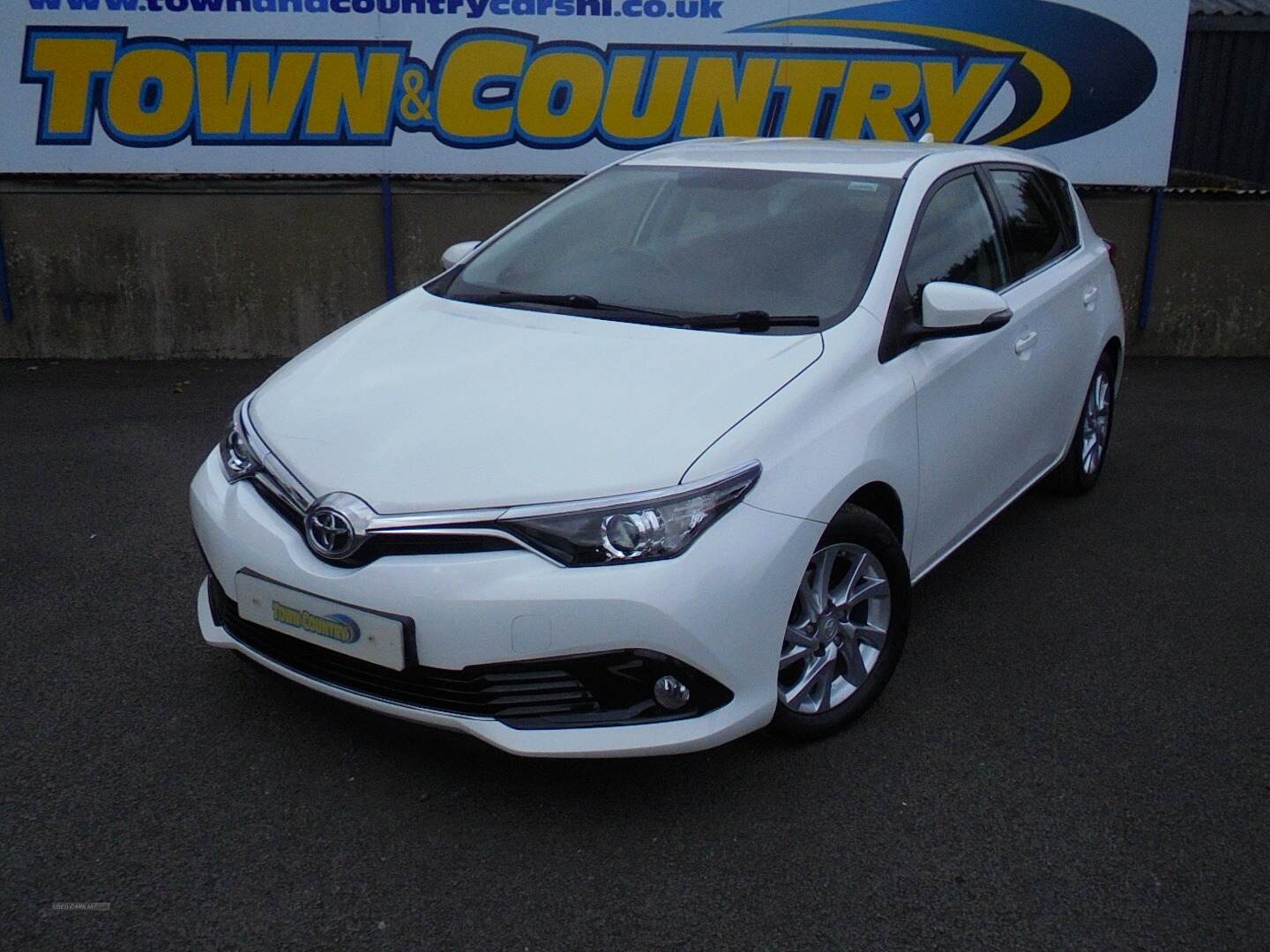 Toyota Auris DIESEL HATCHBACK in Antrim