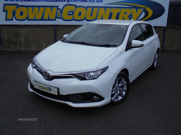 Toyota Auris DIESEL HATCHBACK in Antrim