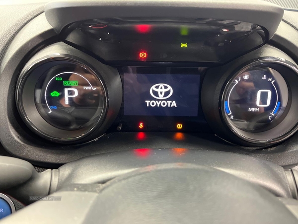 Toyota Yaris 1.5 Hybrid Launch Edition 5Dr Cvt in Antrim