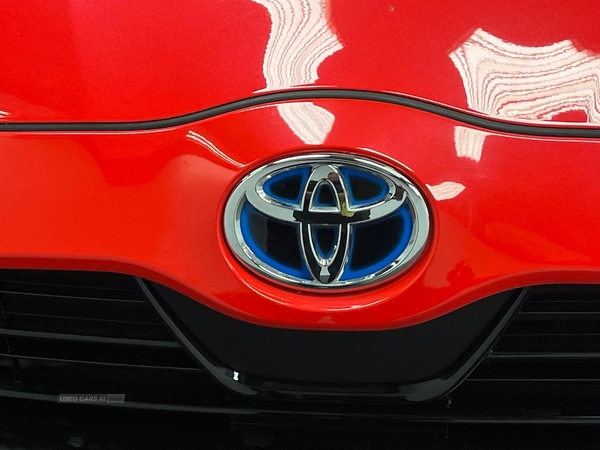 Toyota Yaris 1.5 Hybrid Launch Edition 5Dr Cvt in Antrim