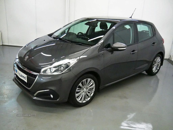 Peugeot 208 S/S SIGNATURE in Derry / Londonderry