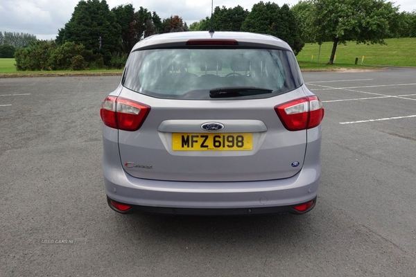 Ford C-max 1.6 ZETEC 5d 104 BHP LOW INSURANCE GROUP in Antrim