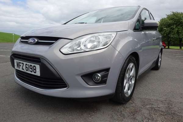 Ford C-max 1.6 ZETEC 5d 104 BHP LOW INSURANCE GROUP in Antrim