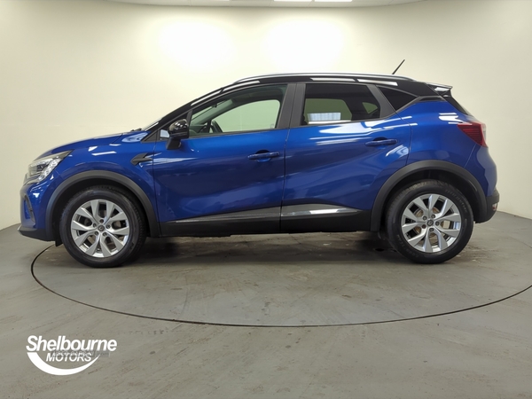 Renault Captur New Captur Iconic 1.5 dCi 95 Stop Start in Armagh