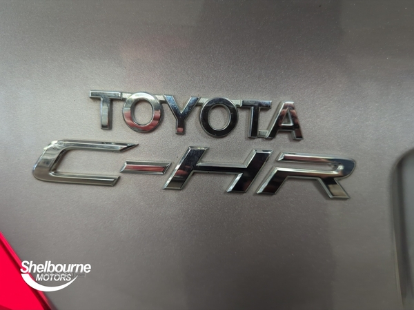 Toyota C-HR Dynamic 1.8 Hybrid + Leather in Armagh