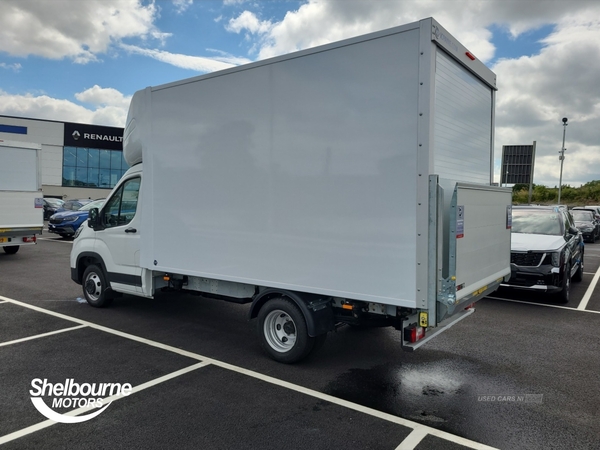 Maxus Deliver 9 2.0 D20 150 DRW Chassis Cab in Down