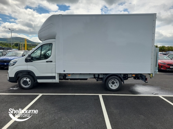 Maxus Deliver 9 2.0 D20 150 DRW Chassis Cab in Down
