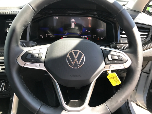 Volkswagen Polo LIFE TSI in Down