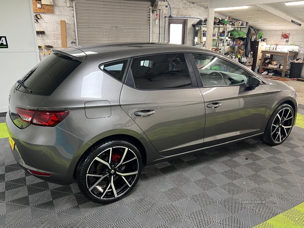 Seat Leon DIESEL HATCHBACK in Antrim