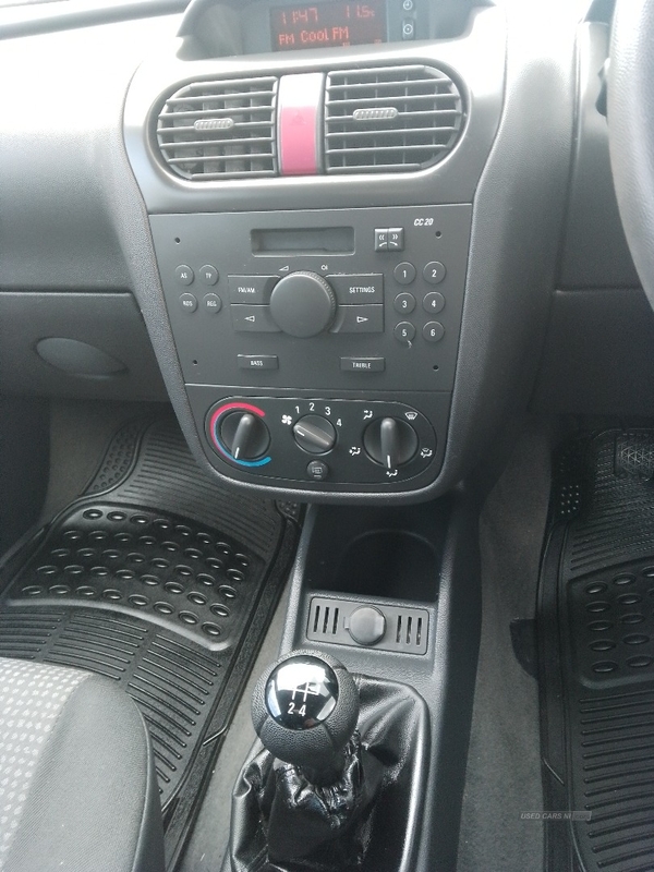Vauxhall Corsa 1.0i 12V Expression 3dr in Antrim