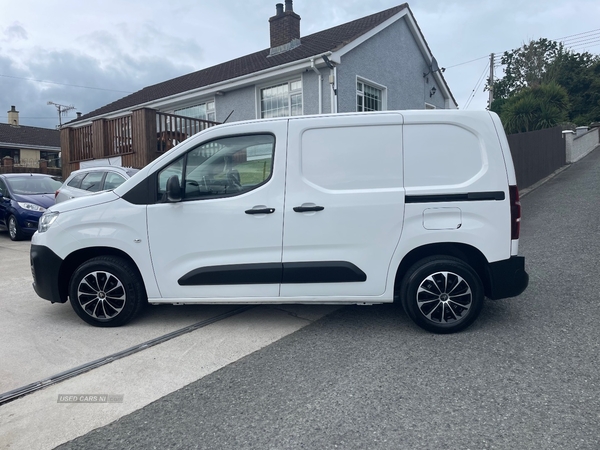 Citroen Berlingo M DIESEL in Down