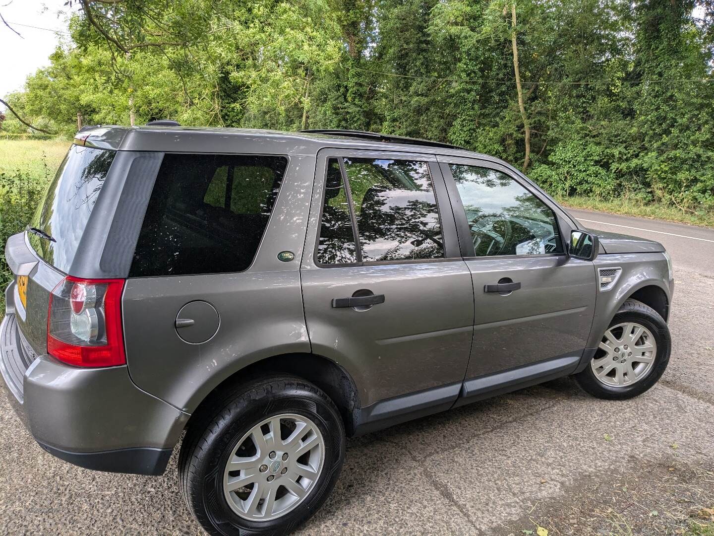 Land Rover Freelander DIESEL SW in Antrim