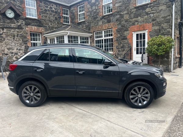 Volkswagen T-Roc DIESEL HATCHBACK in Antrim