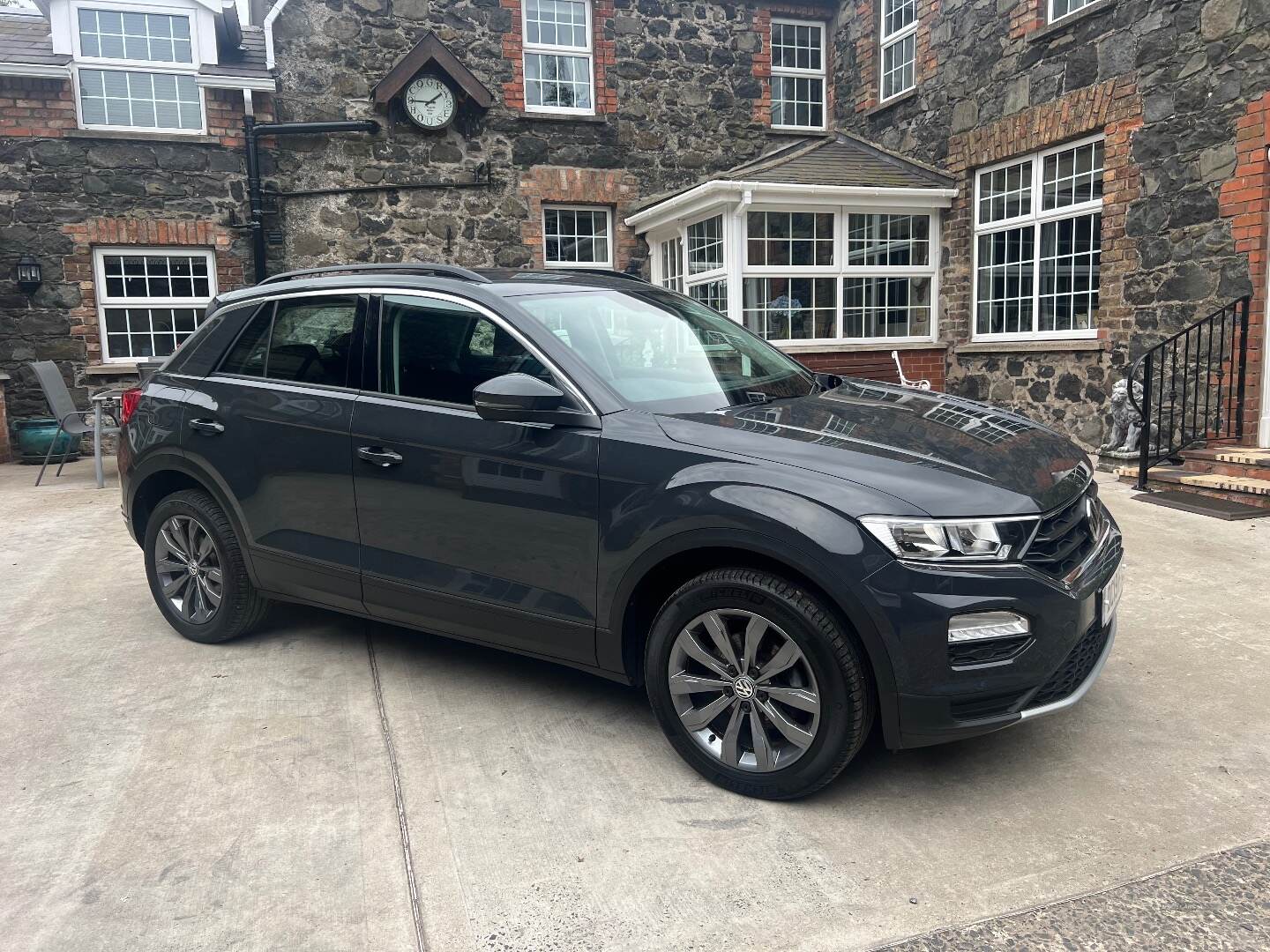 Volkswagen T-Roc DIESEL HATCHBACK in Antrim