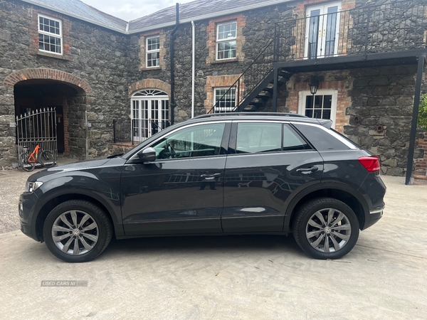 Volkswagen T-Roc DIESEL HATCHBACK in Antrim