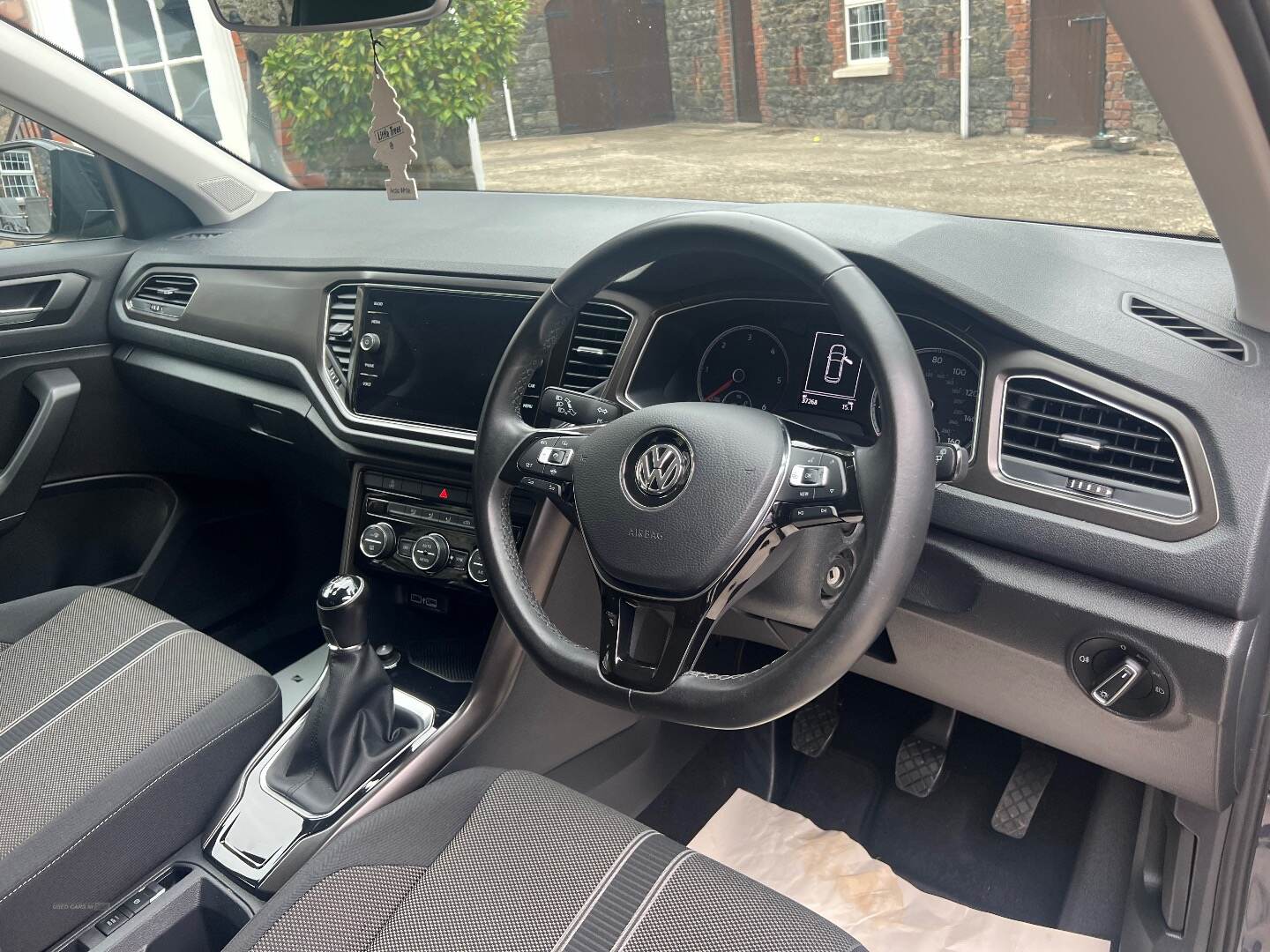 Volkswagen T-Roc DIESEL HATCHBACK in Antrim