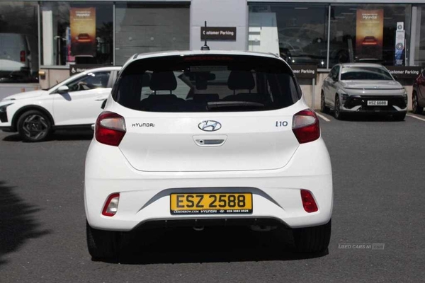 Hyundai i10 1.0 MPi Premium 5dr in Down