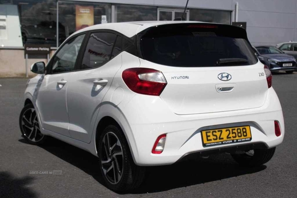 Hyundai i10 1.0 MPi Premium 5dr in Down