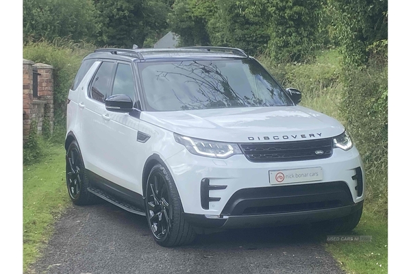 Land Rover Discovery SD V6 HSE in Antrim
