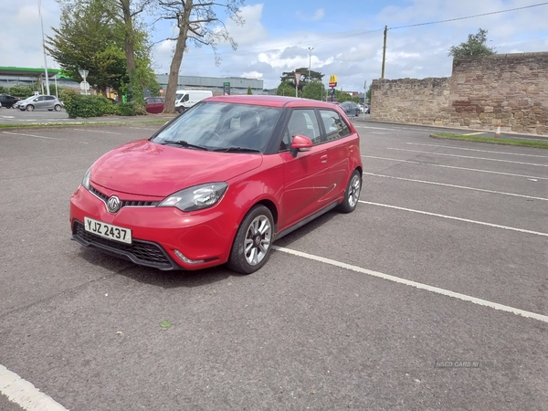 MG MG3 1.5 VTi-TECH 3Style 5dr [Start Stop] in Down