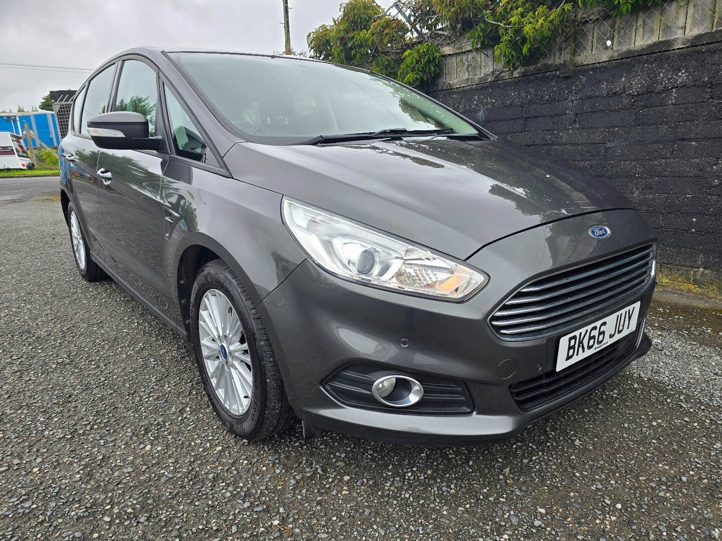 Ford S-Max DIESEL ESTATE in Down