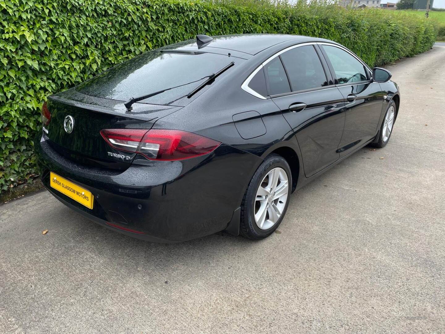 Vauxhall Insignia DIESEL GRAND SPORT in Tyrone