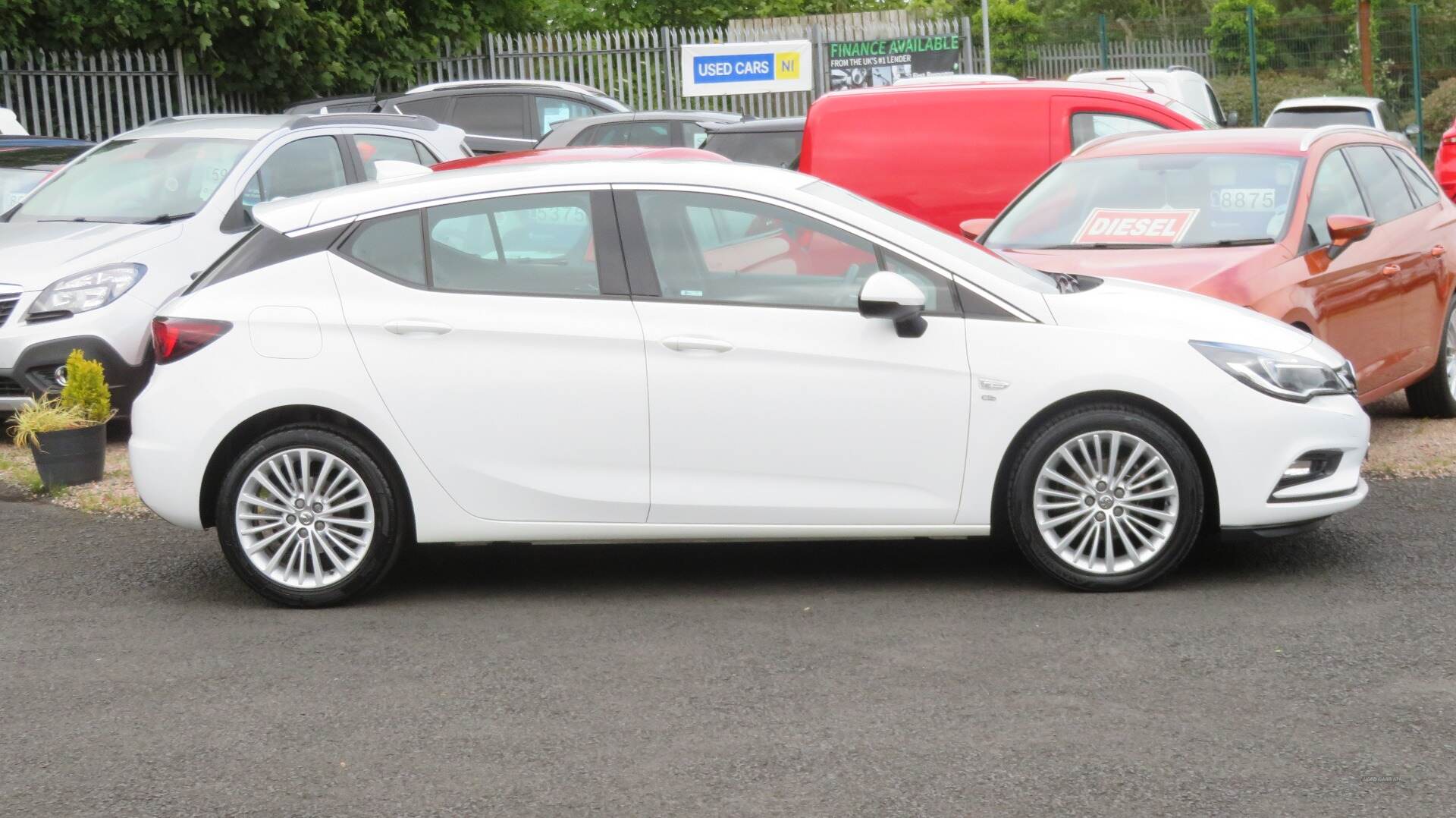 Vauxhall Astra DIESEL HATCHBACK in Derry / Londonderry