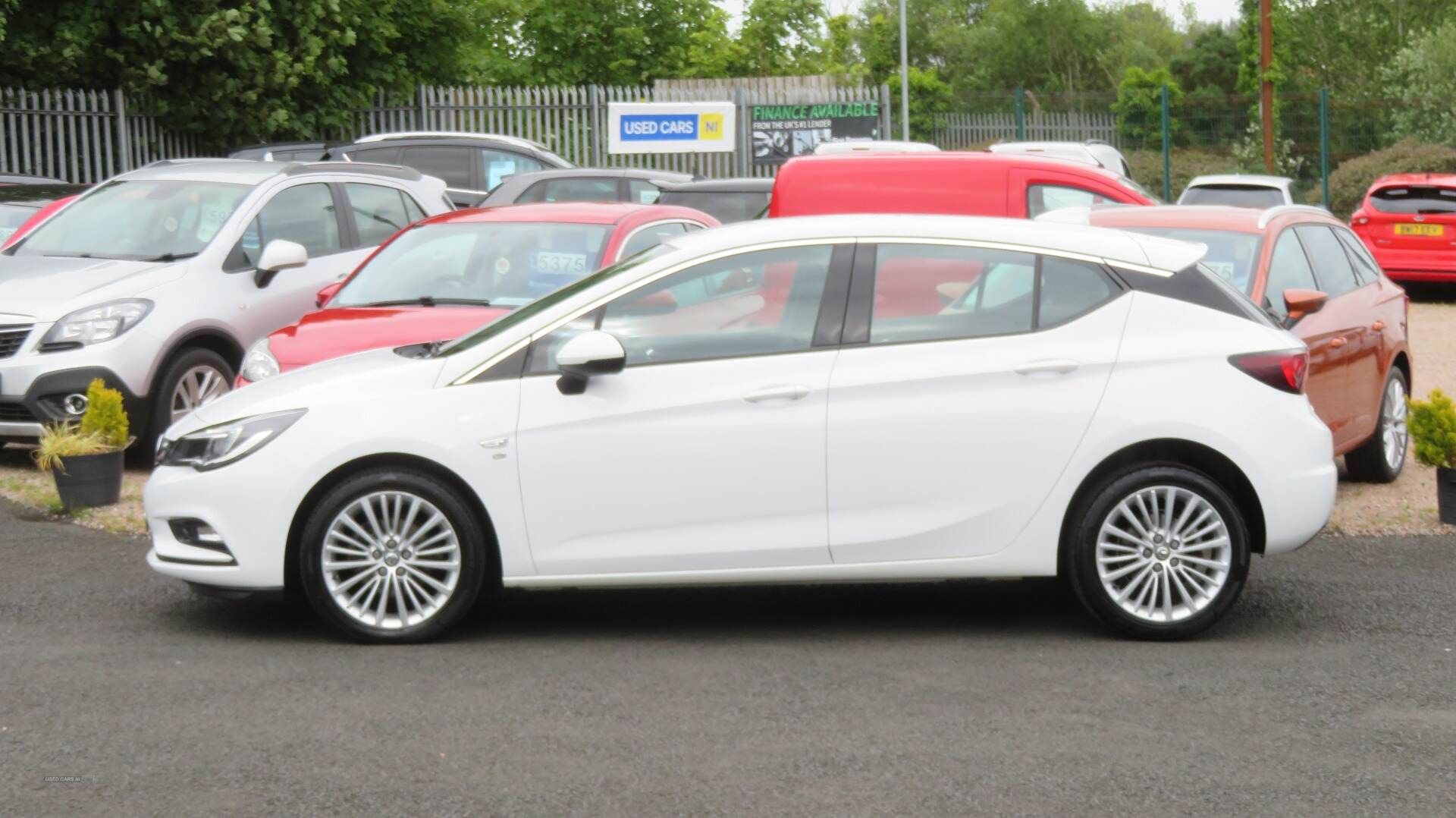 Vauxhall Astra DIESEL HATCHBACK in Derry / Londonderry