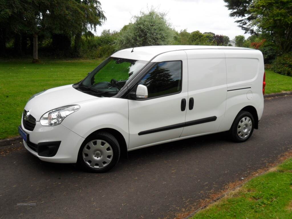 Vauxhall Combo L2 DIESEL in Derry / Londonderry