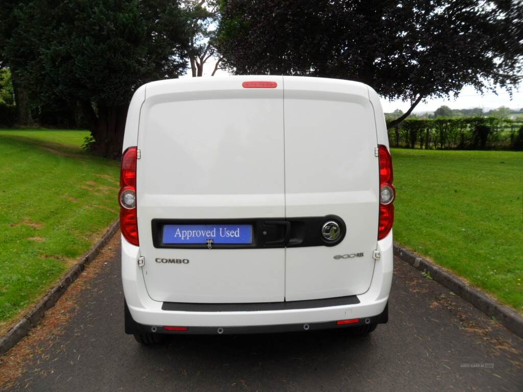 Vauxhall Combo L2 DIESEL in Derry / Londonderry