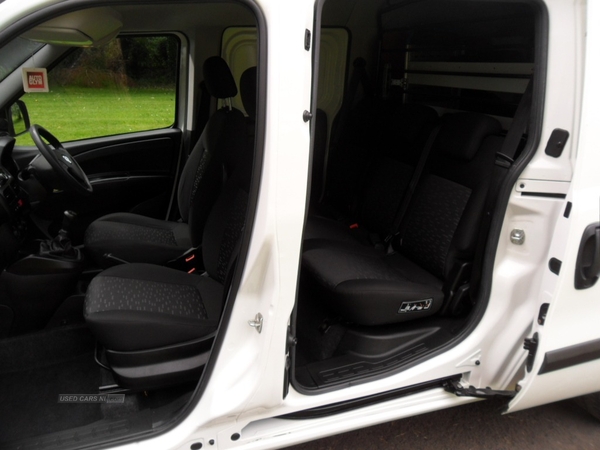 Vauxhall Combo L2 DIESEL in Derry / Londonderry