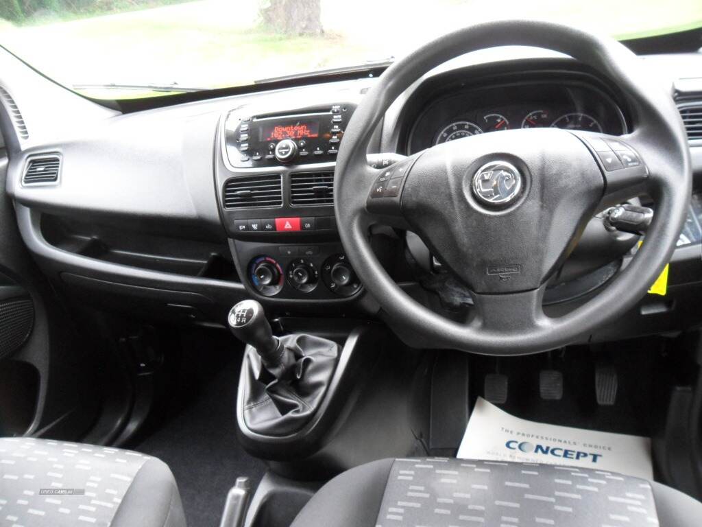 Vauxhall Combo L2 DIESEL in Derry / Londonderry