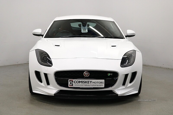 Jaguar F-Type 5.0 Supercharged V8 R 2dr Auto AWD in Down