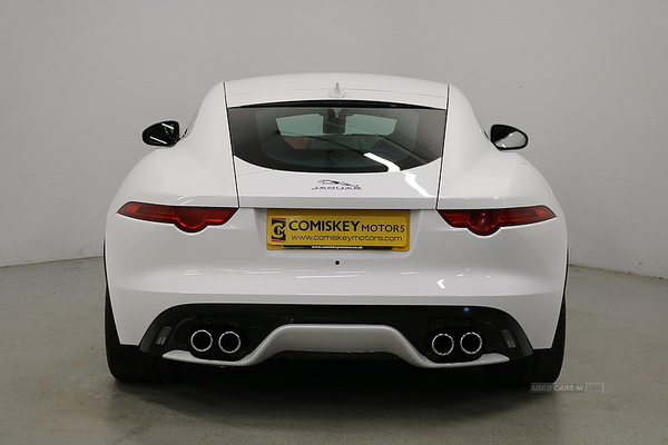 Jaguar F-Type 5.0 Supercharged V8 R 2dr Auto AWD in Down