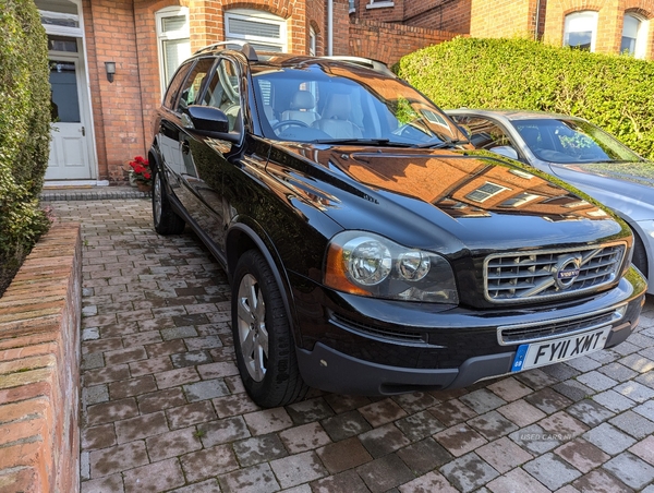 Volvo XC90 2.4 D5 [200] SE 5dr Geartronic in Down