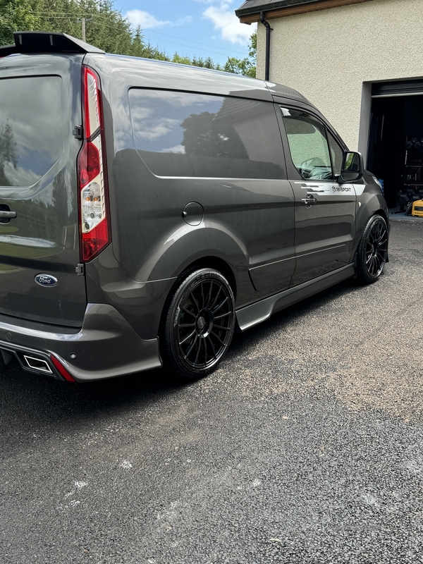 Ford Transit Connect 1.5 TDCi 120ps Limited Van in Antrim
