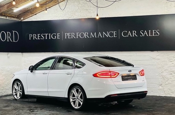 Ford Mondeo 2.0 ZETEC ECONETIC TDCI 5d 148 BHP in Derry / Londonderry