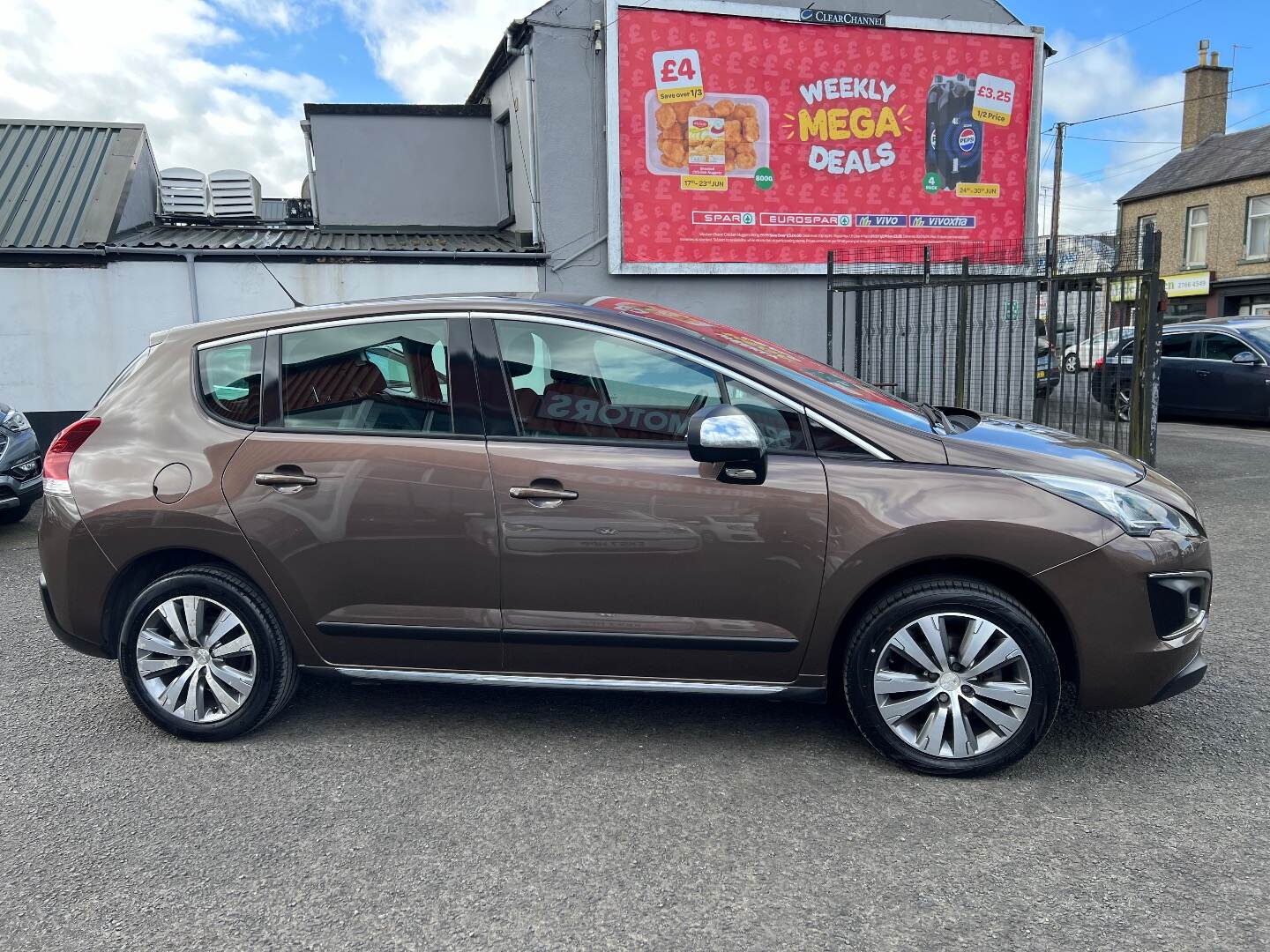 Peugeot 3008 DIESEL ESTATE in Antrim