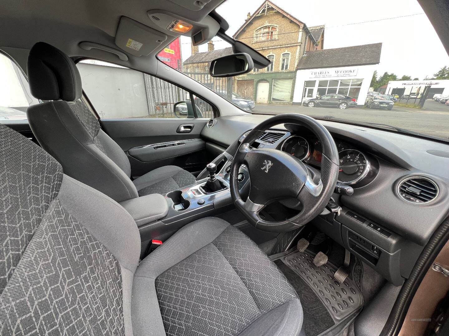 Peugeot 3008 DIESEL ESTATE in Antrim