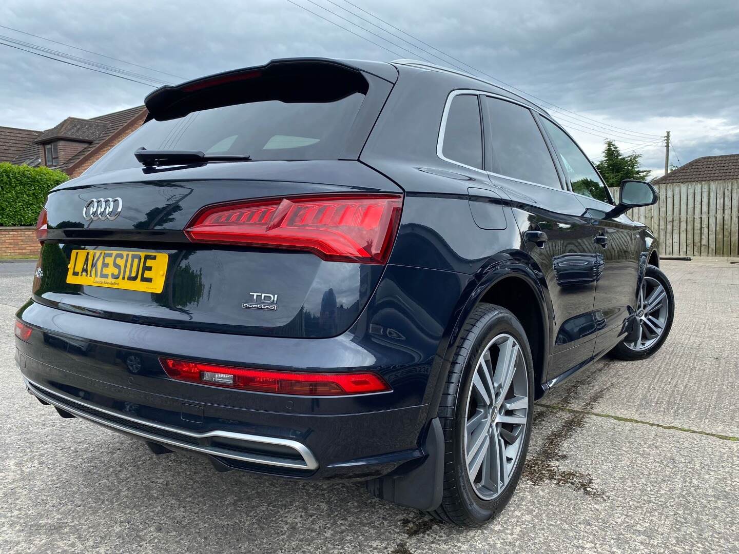 Audi Q5 DIESEL ESTATE in Down