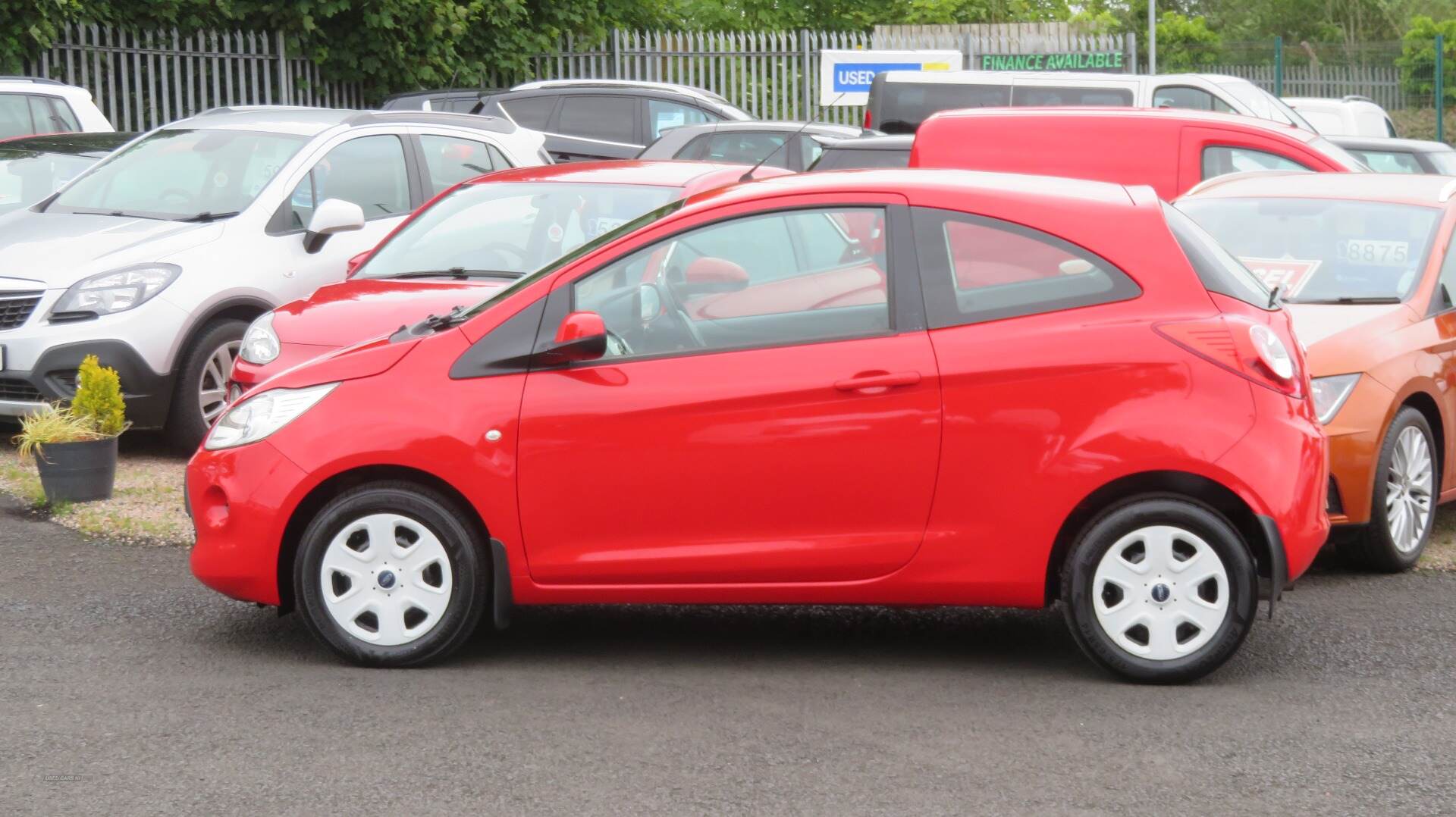 Ford Ka HATCHBACK in Derry / Londonderry