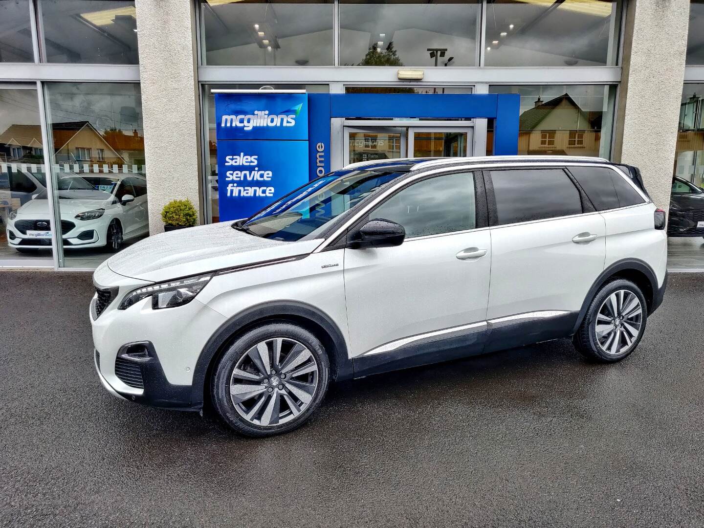 Peugeot 5008 DIESEL ESTATE in Tyrone