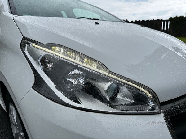 Peugeot 208 DIESEL HATCHBACK in Antrim