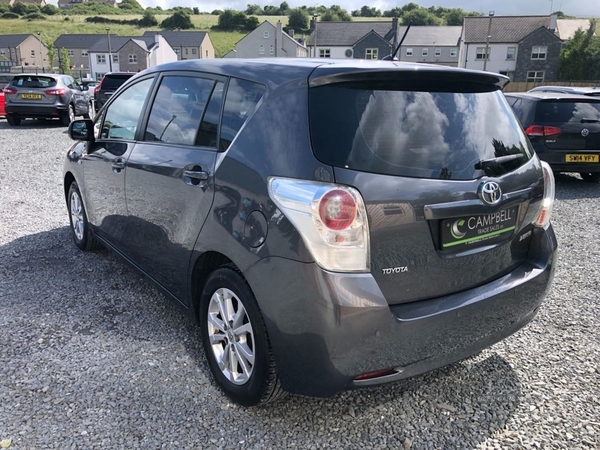 Toyota Verso 2.0 TR D-4D 5d 125 BHP in Armagh