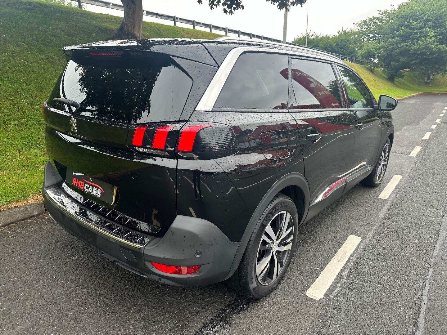 Peugeot 5008 DIESEL ESTATE in Down